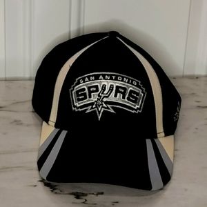 San Antonio Spurs basketball black adult ball cap